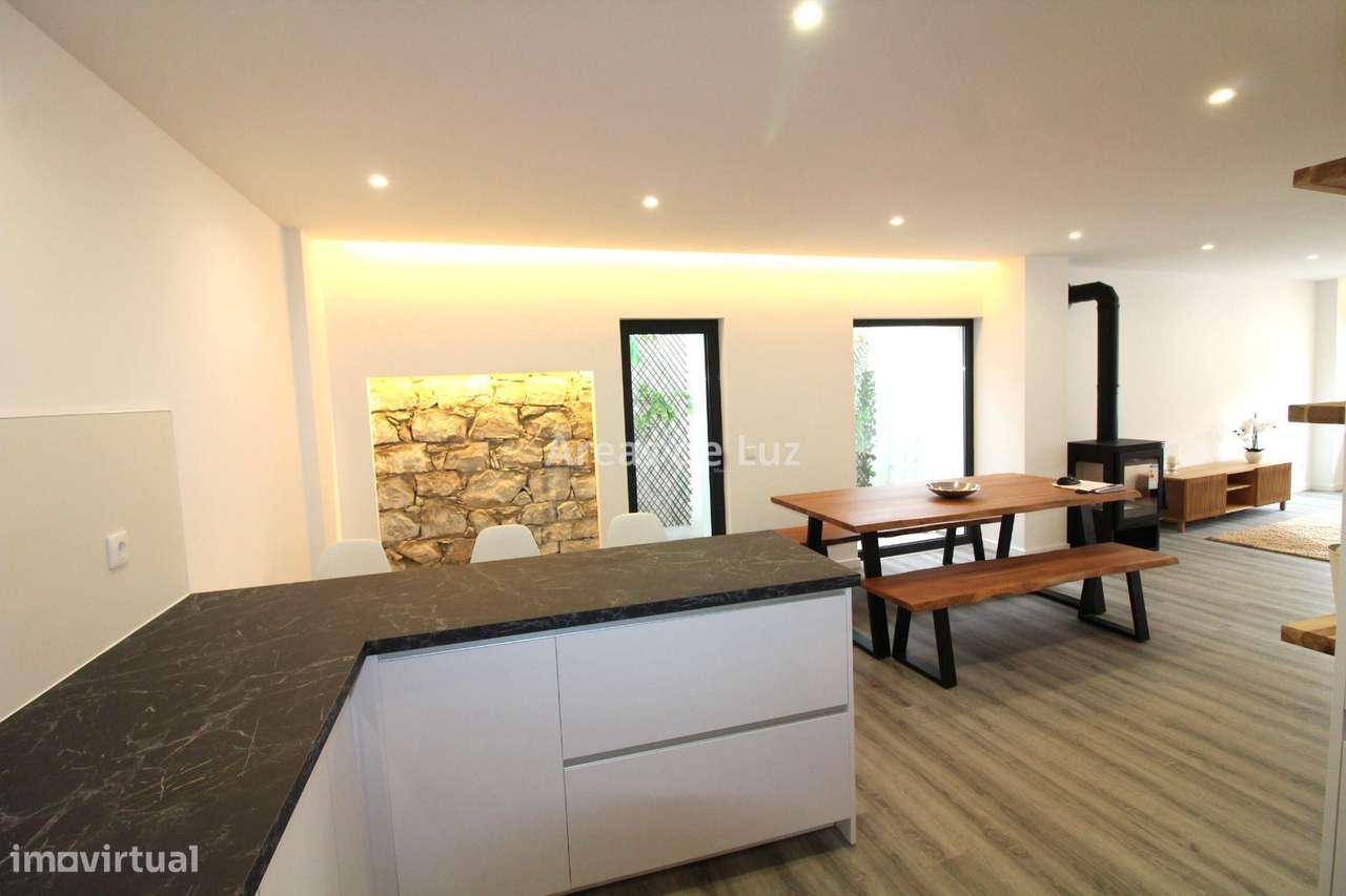 Moradia Unifamiliar T4 - Reguengo do Fétal - Grande imagem: 3/20