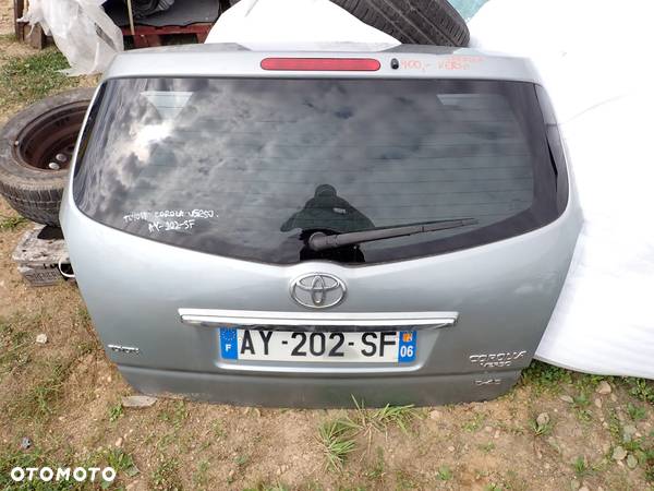 TOYOTA COROLLA VERSO KLAPA BAGAŻNIKA - 1