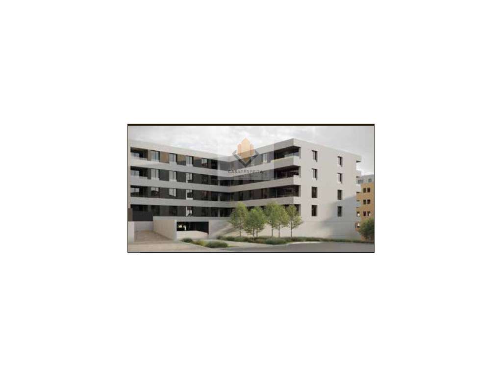 Apartamento T1 Novo com Varanda, Arrumo e Lugar de Garagem - Centro... - Grande imagem: 2/12