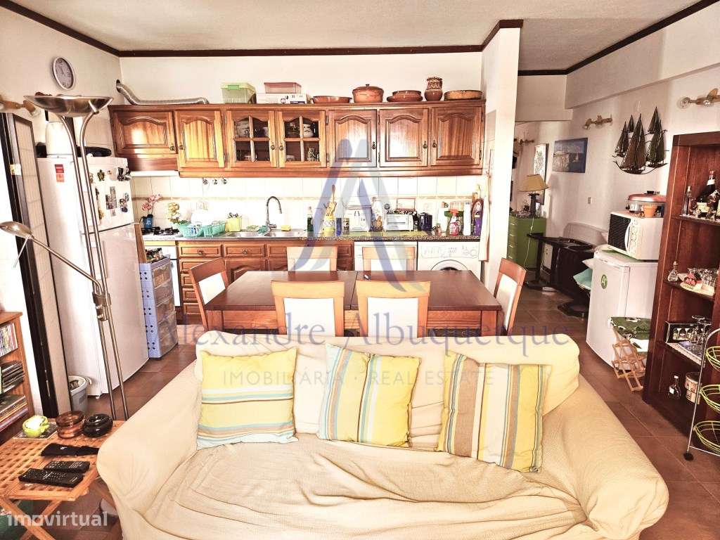 Excelente apartamento T1 à venda - Apenas 30 metros da praia!-7