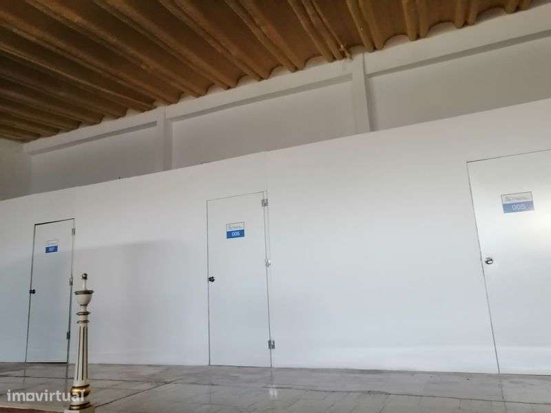 Arrendamento de Box's para Mobiliários - Grande imagem: 5/5