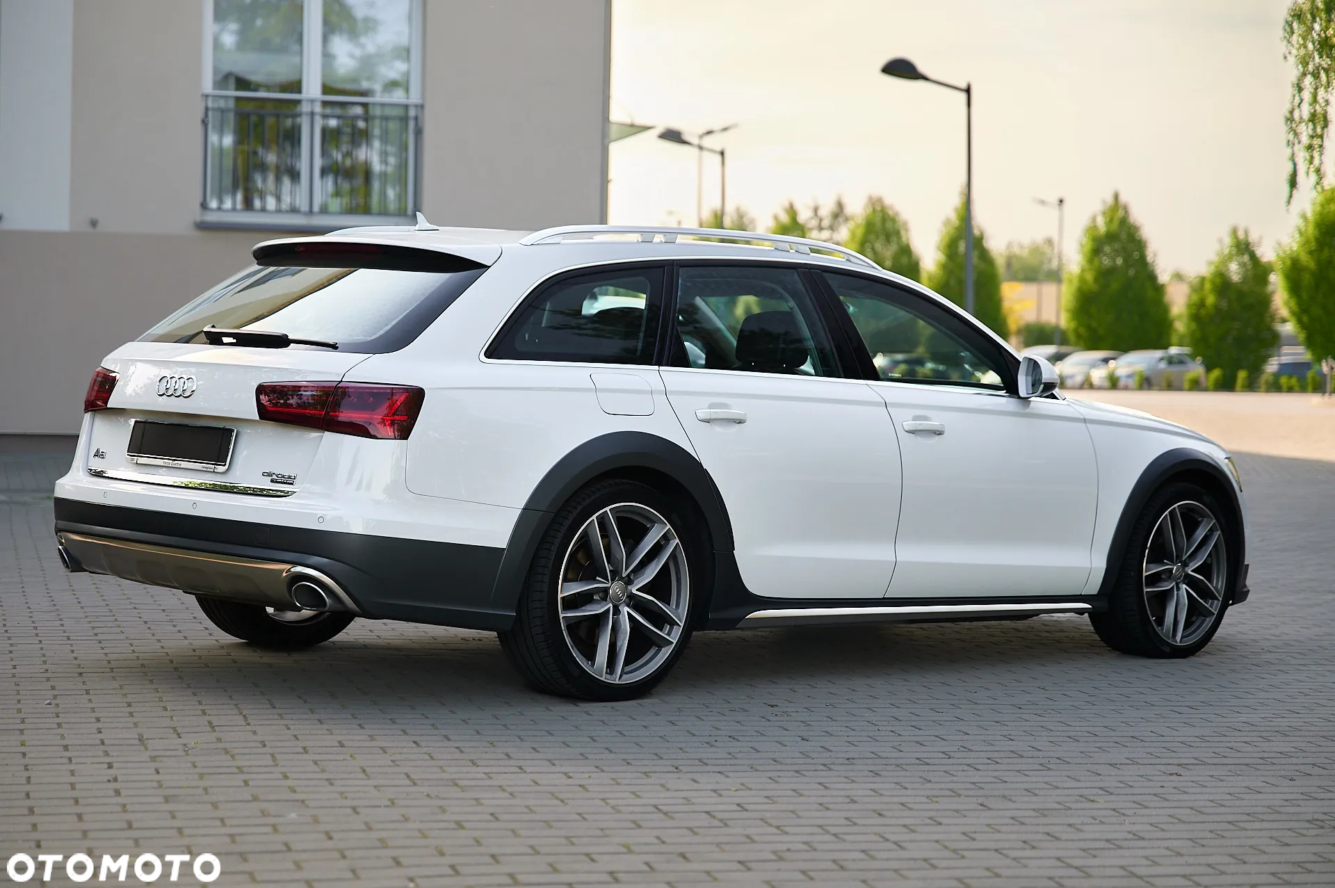 Audi A6 Avant 3.0 TDI quattro S tronic - 10