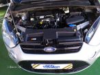 Ford S-Max 2.0 TDCi Titanium 7L 143g - 22