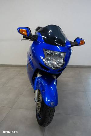 Honda CBR - 8