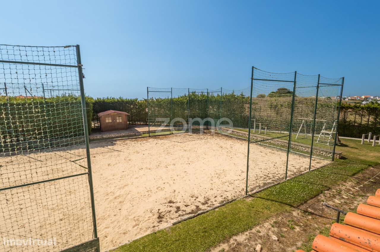 Moradia T4+2 c/ terreno urbano c/ 3070m2 - perto da praia - Grande imagem: 4/51