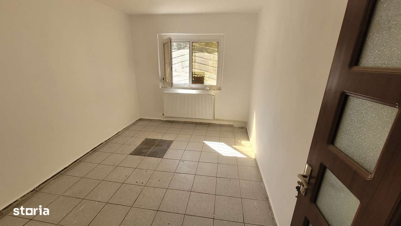 Apartament 3 camere - Imagine principală: 4/6