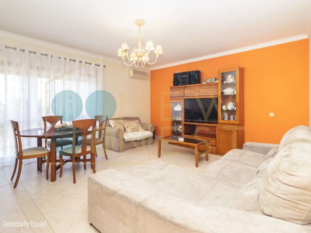 Apartamento T3 no Vale do Cobro com 128m²-8