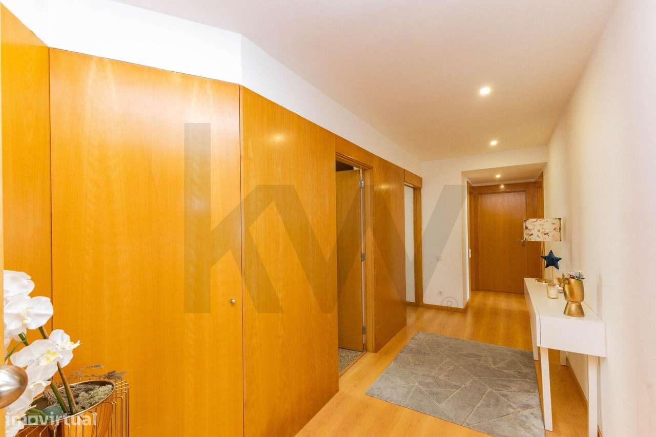 Apartamento T4 com garagem em Mourões, Póvoa de Varzim-5
