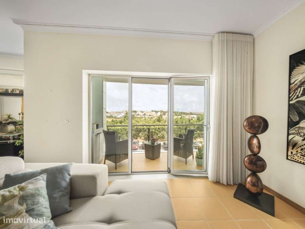 Magnífico T4 em condomínio com piscina no Parque Luso - Grande imagem: 5/40