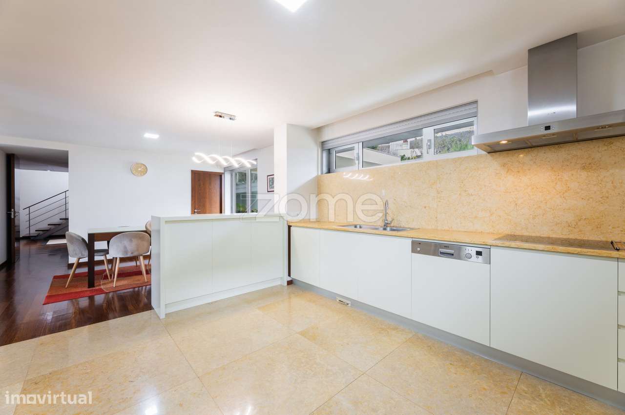 Moradia Individual de Luxo com Piscina – Fraião, Braga - Grande imagem: 3/60