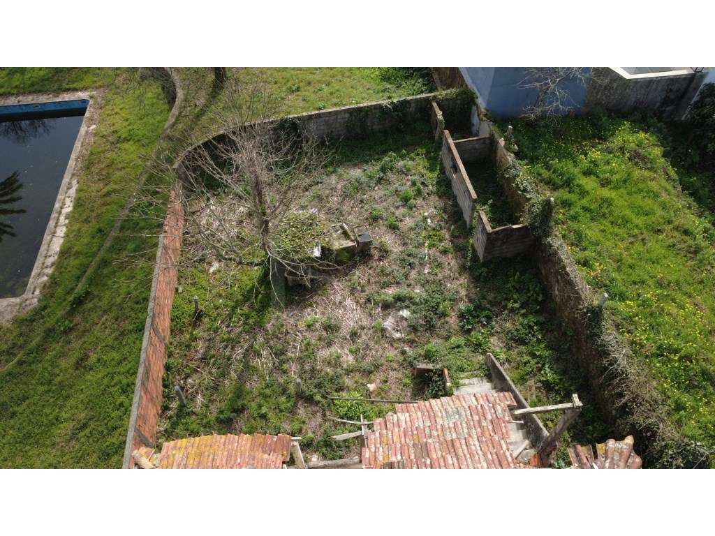 Terreno em São João da Madeira-2