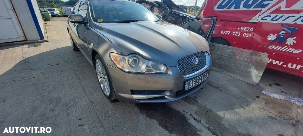 Dezmembrari Jaguar XF An 2009 motor 2.7 TDV6 - 1