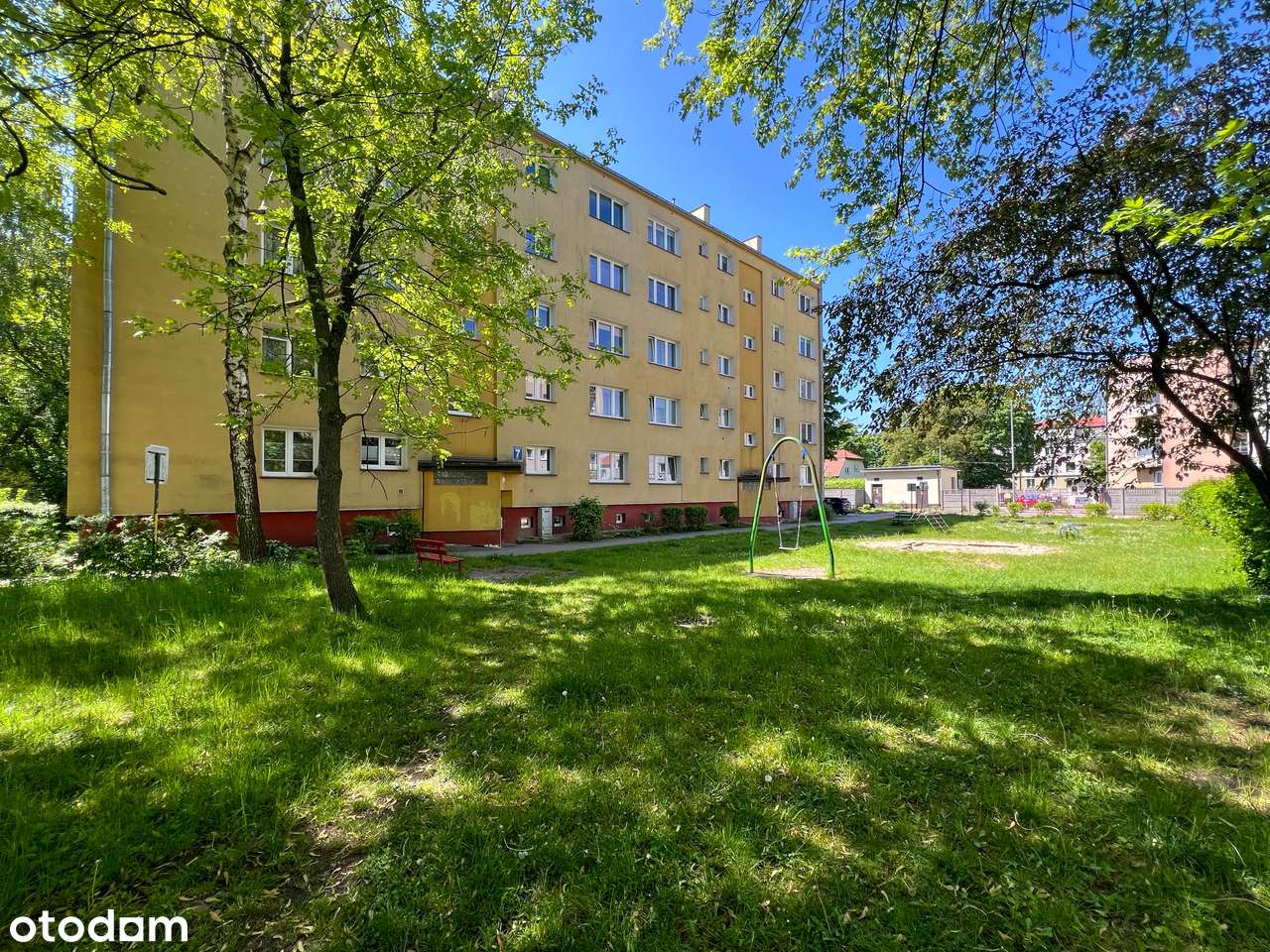 Wyposażone mieszkanie 2 pok. na II piętrze z zabudowanym balkonem!-5