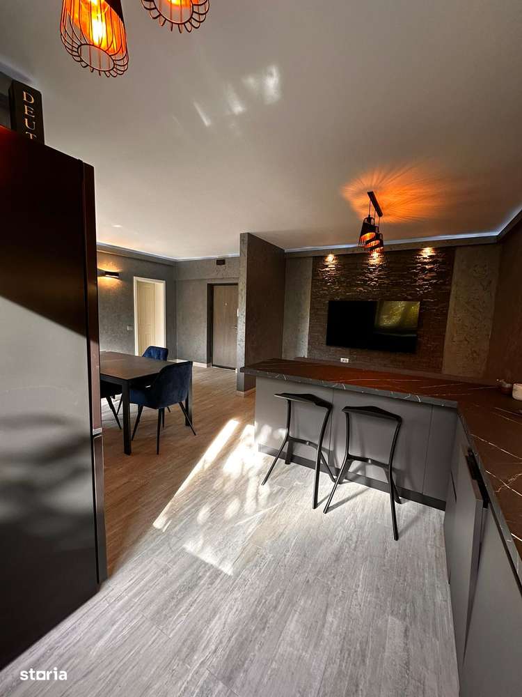 Apartament cu doua camere in zona Coresi-IN EXCLUSIVITATE-12