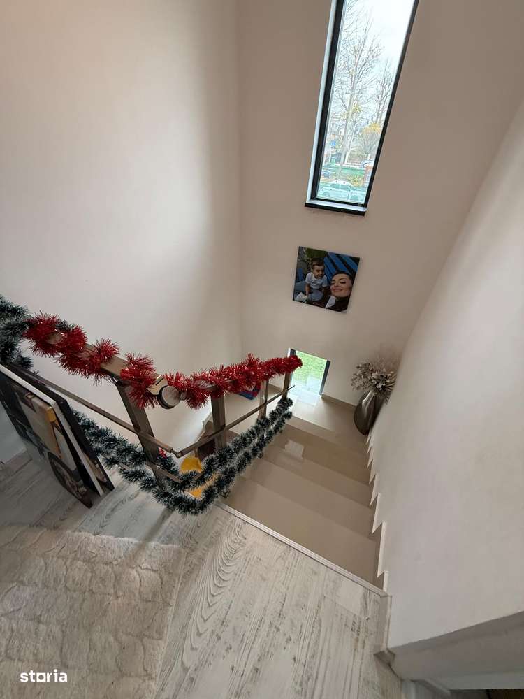 < Casa individuala P+1E > 4 camere 2 bai teren 405mp MUTARE IMEDIATA-12