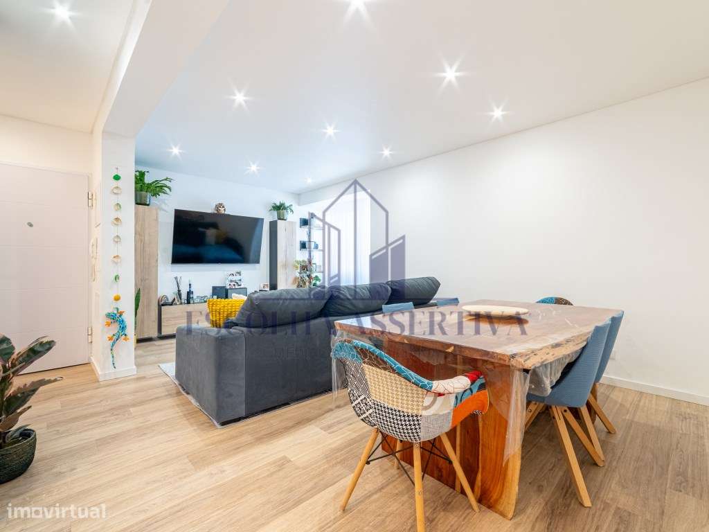 Apartamento T3 remodelado, com vista desafogada - Grande imagem: 5/23