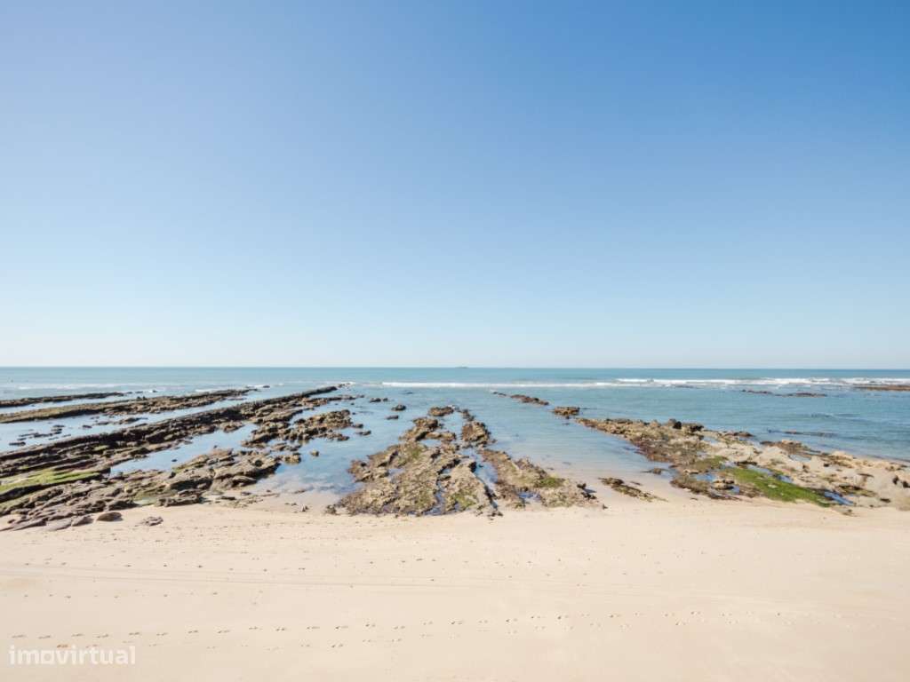 Apartamento T2 na Marginal - Primeira Linha, Figueira da Foz - Tota...-19