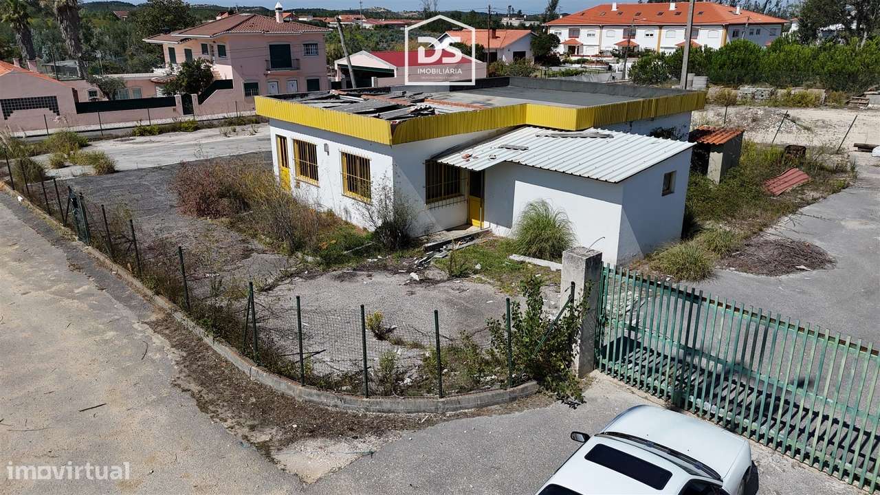 Terreno com 1420m2 para Venda, excelente para o seu Negócio em Marinha-13