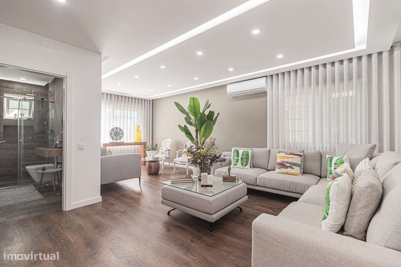 Moradia Isolada T4 com piscina  em Pinhal Frades, Fernão Ferro - Grande imagem: 5/55