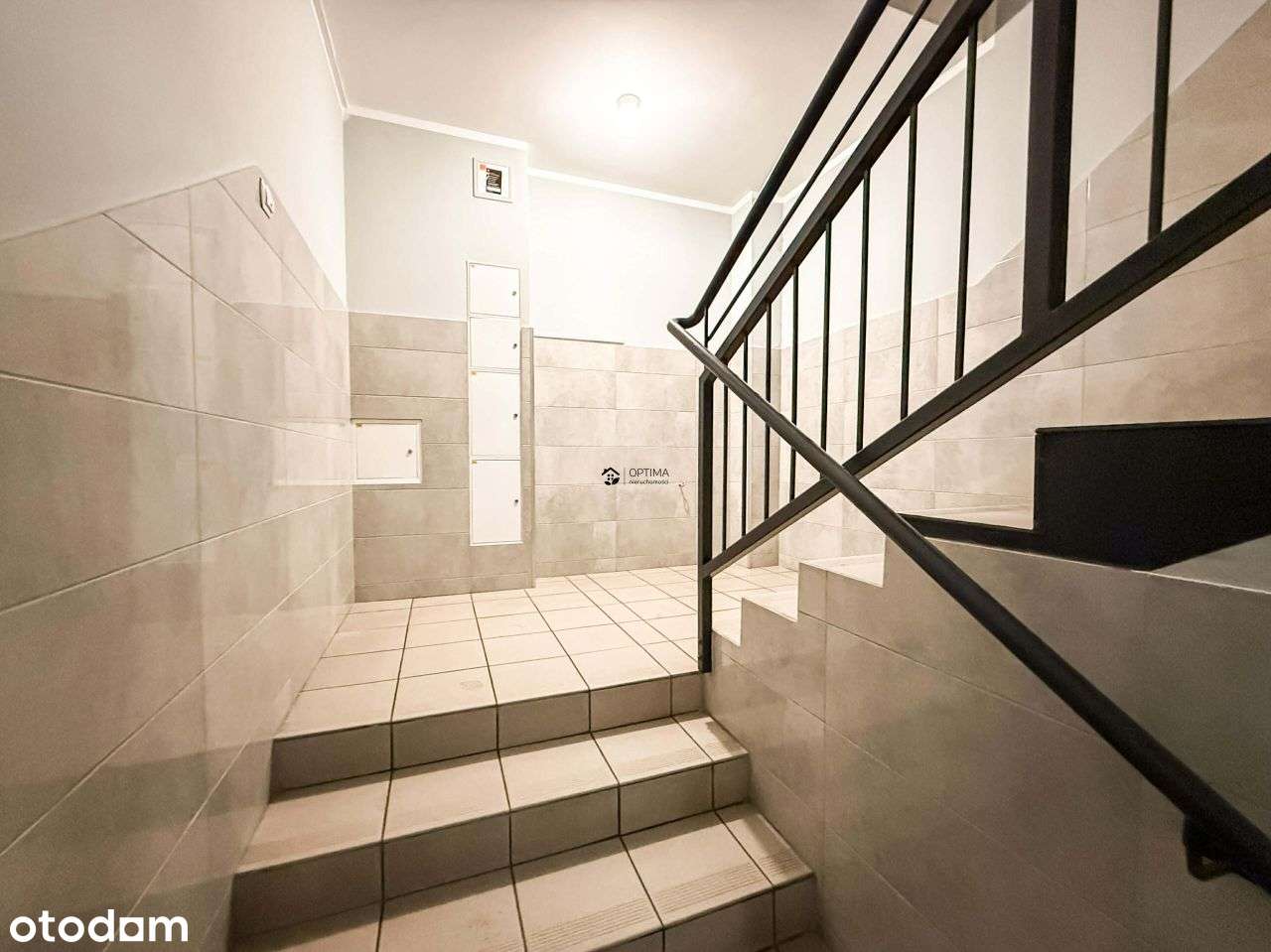 67m2, 3 pokoje, piwnica 10m2, 9183zł/m2-15