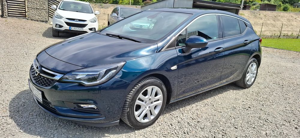 Opel Astra K (2015-2021) 1.4 Turbo Innovation 2016