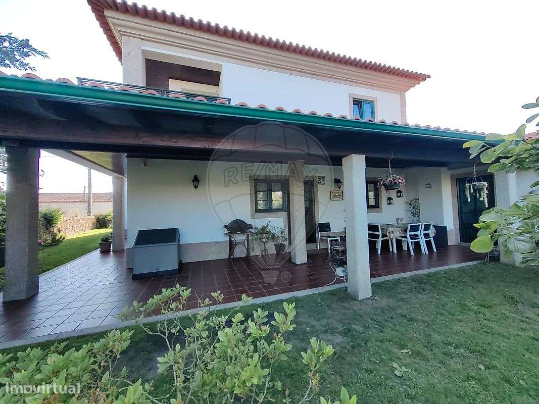 Moradia T6 para venda - Grande imagem: 3/44