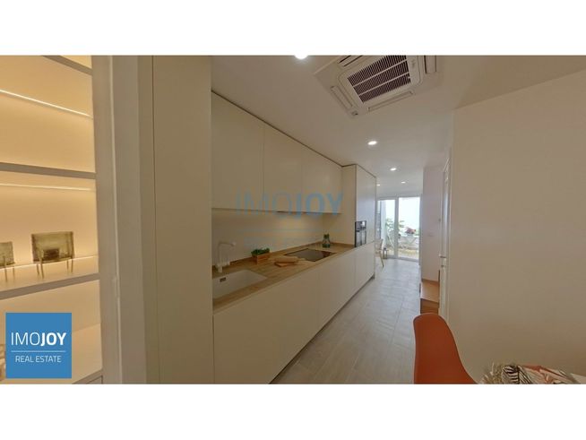 Apartamento T2 DUPLEX na Lapa, Recuperado, com Zona exterior-10