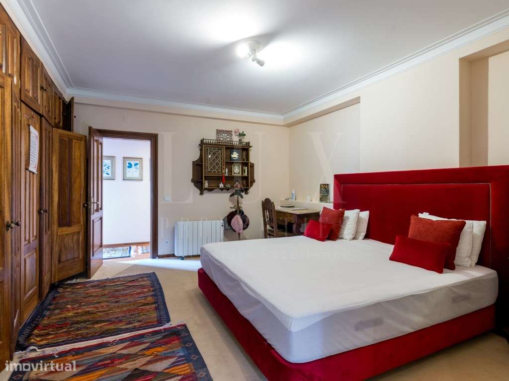 QUINTA COM 22.000 m² E TRÊS MORADIAS EM LOCALIZAÇÃO PRIVILEGIADA DE...-30