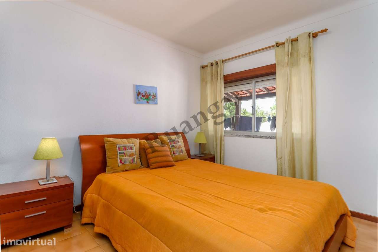 Moradia T3 para venda em Vila Nova de Santo André-11