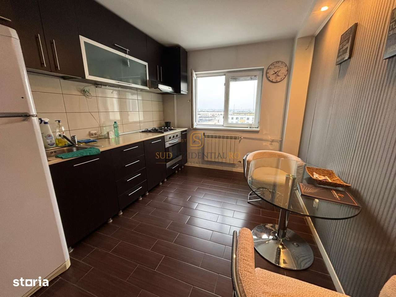 Apartament 4 camere, 82 mp, Șoseaua Olteniței, Loc de Parcare - Imagine principală: 4/20