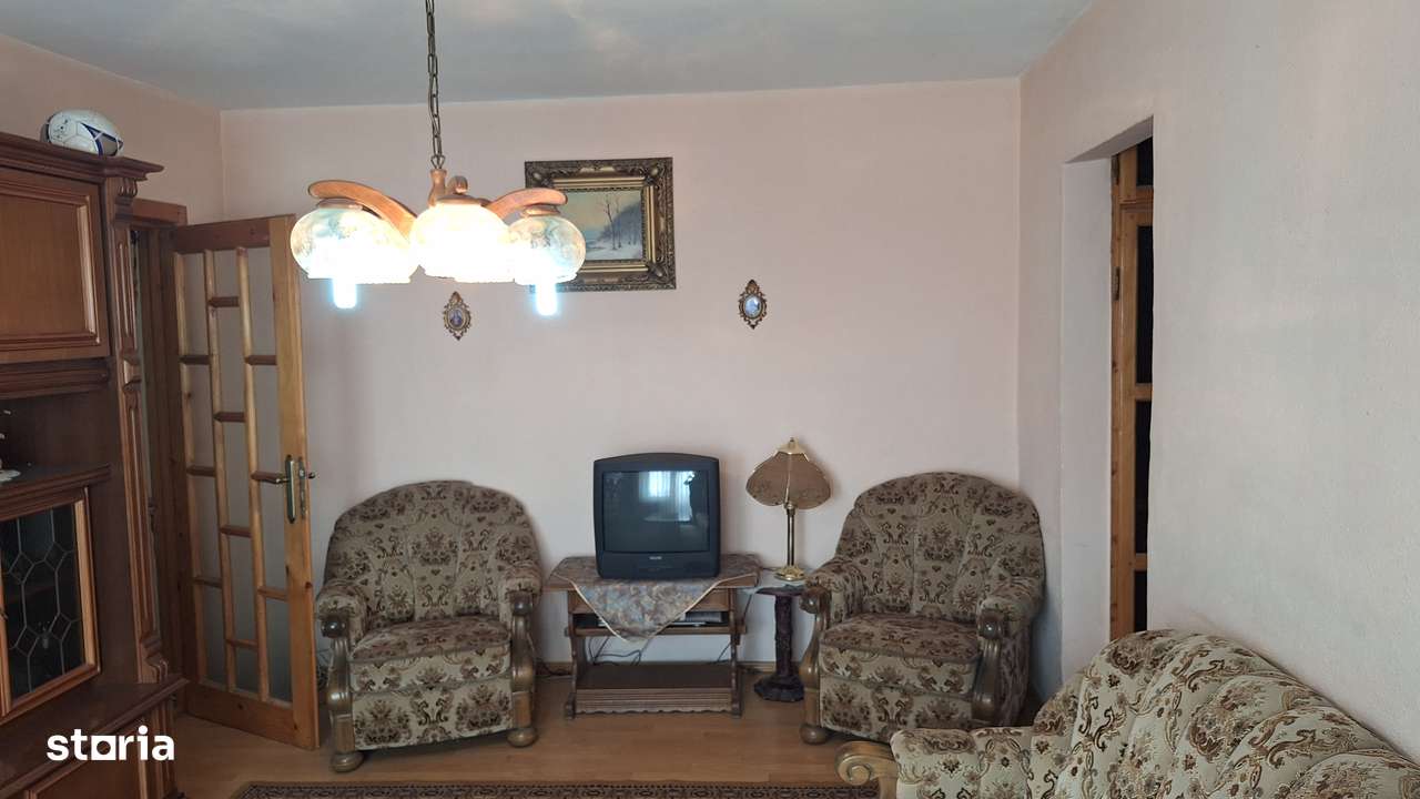 Apartament etajul 1 Micalaca,  75mp-2