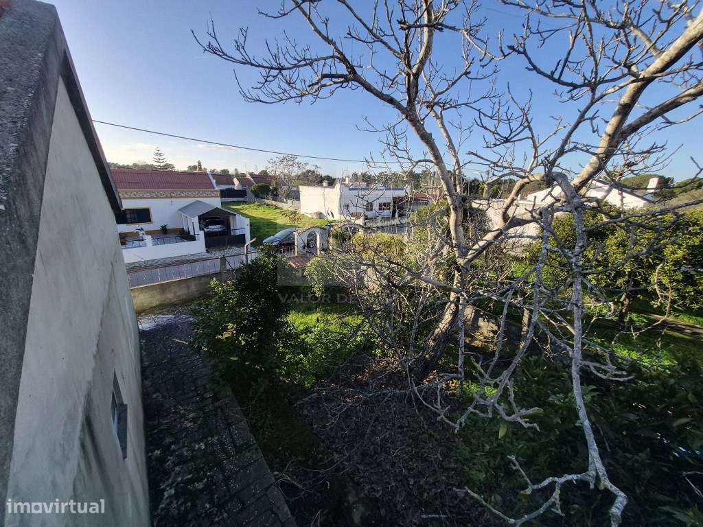 MORADIA T3 PARA RECUPERAR - OLHOS D'ÁGUA, PALMELA - Grande imagem: 4/20