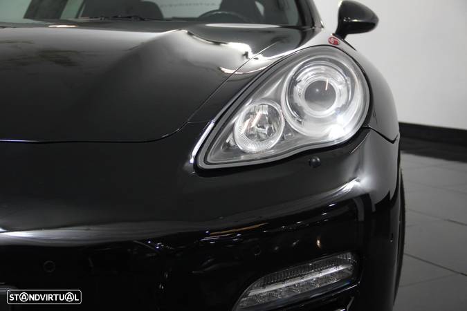 Porsche Panamera Platinum Edition - 5