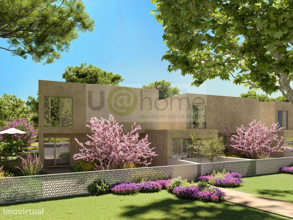 Moradia V4 em Vilamoura com piscina.-5