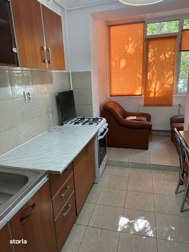 Apartament de inchiriat