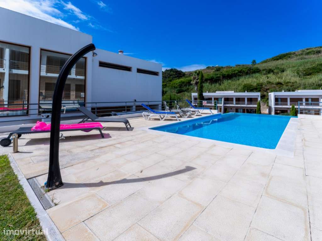 Moradia T3 com vista para a Lagoa de Óbidos, piscina e amplas áreas...-36