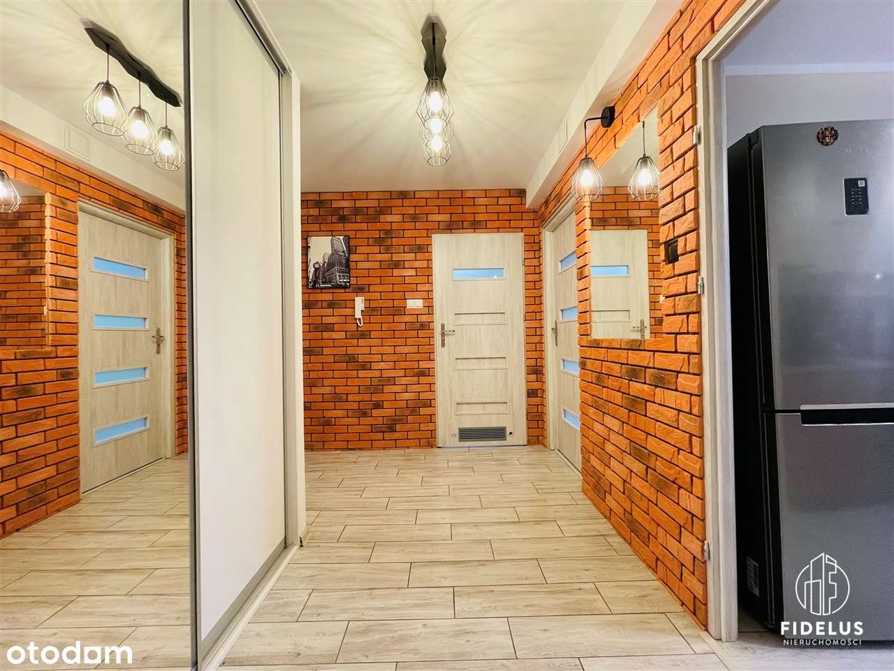 2 pokoje w sercu Tychów – mieszkanie z potencjałe-4