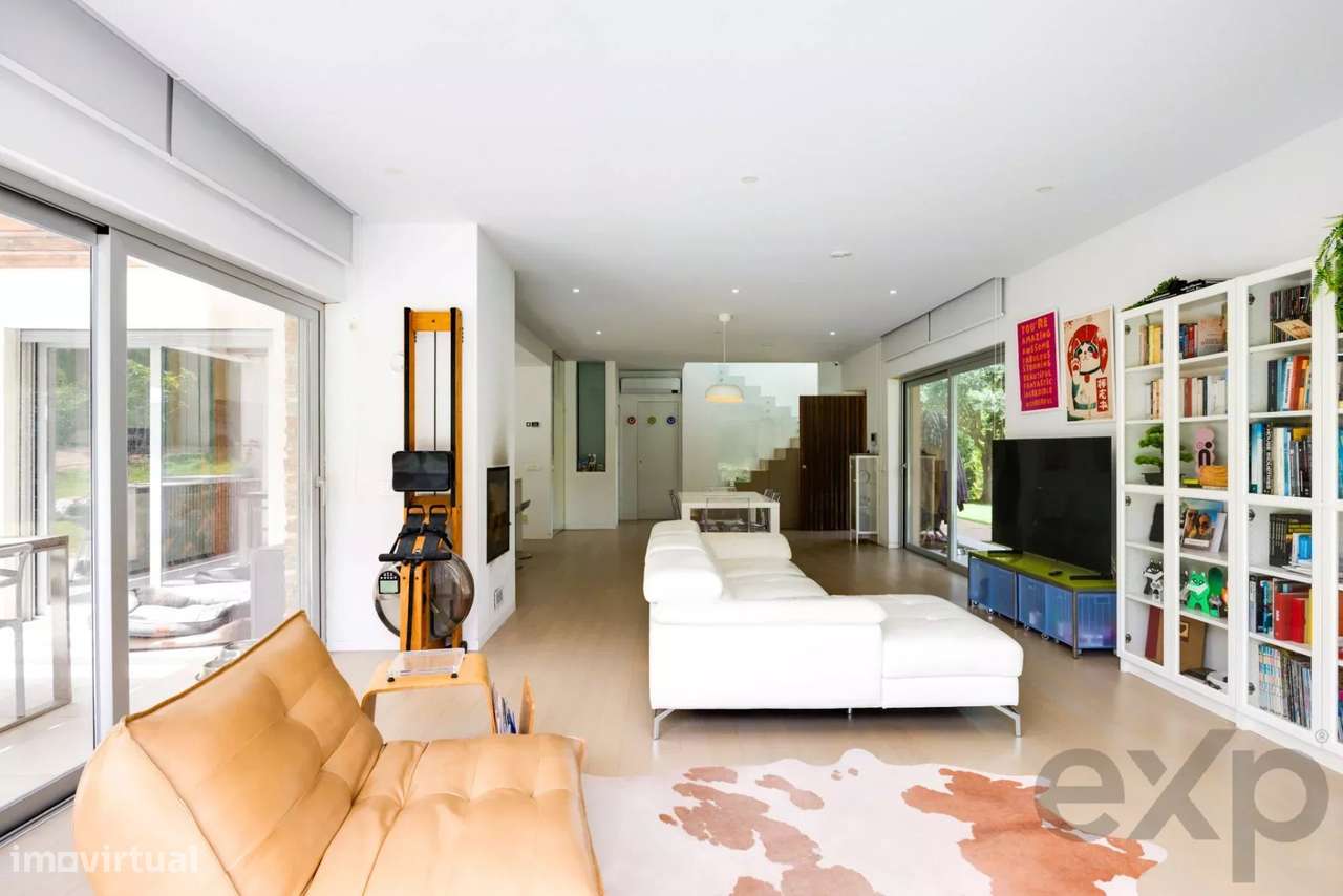 Moradia T4 com Piscina Aquecida de 17,5m e Apartamento Independente em-6
