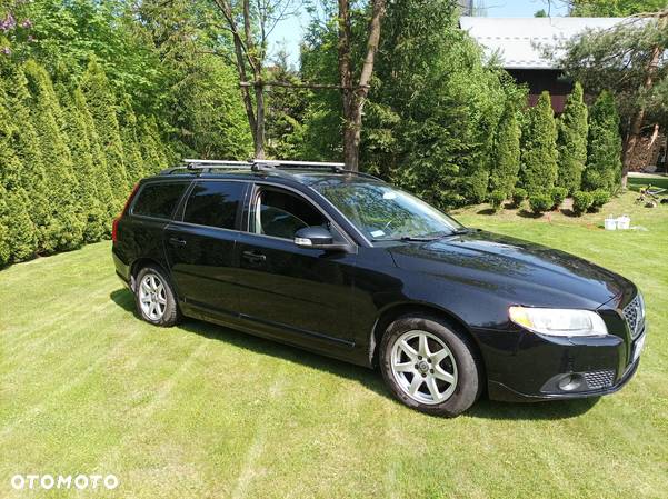 Volvo V70 2.0D Momentum - 10