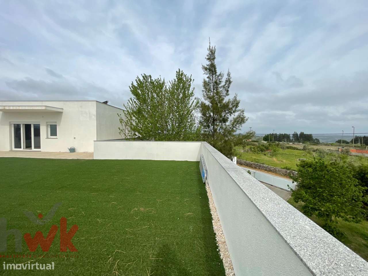 Moradia T4 Moderna com Vista Serra da Estrela-22