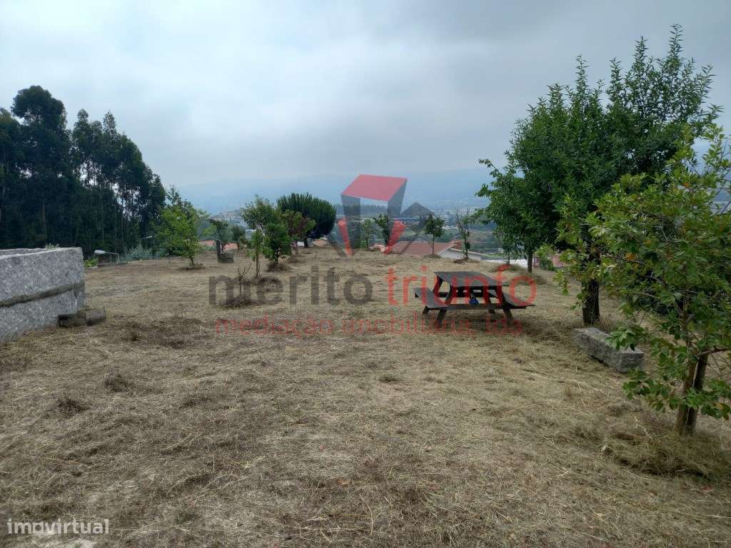 Terreno de Construção para Venda em LORDELO - GMR-22