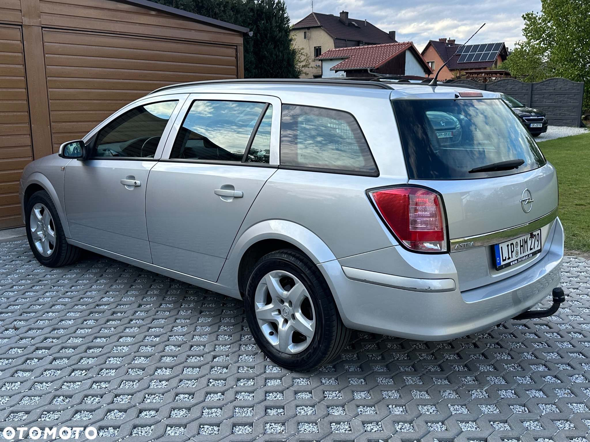 Opel Astra IV 1.6 Cosmo - 12