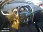 Traseira / Frente /Interior Peugeot 207 - 3