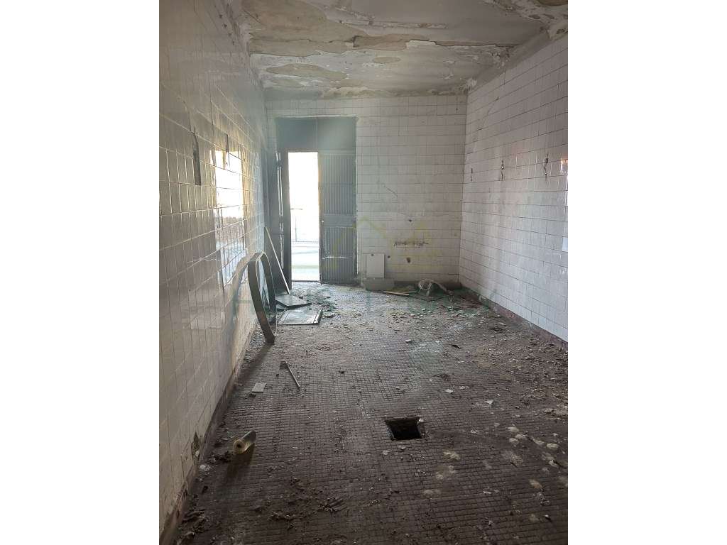 Armazém em Milheirós, Maia - Grande imagem: 5/14