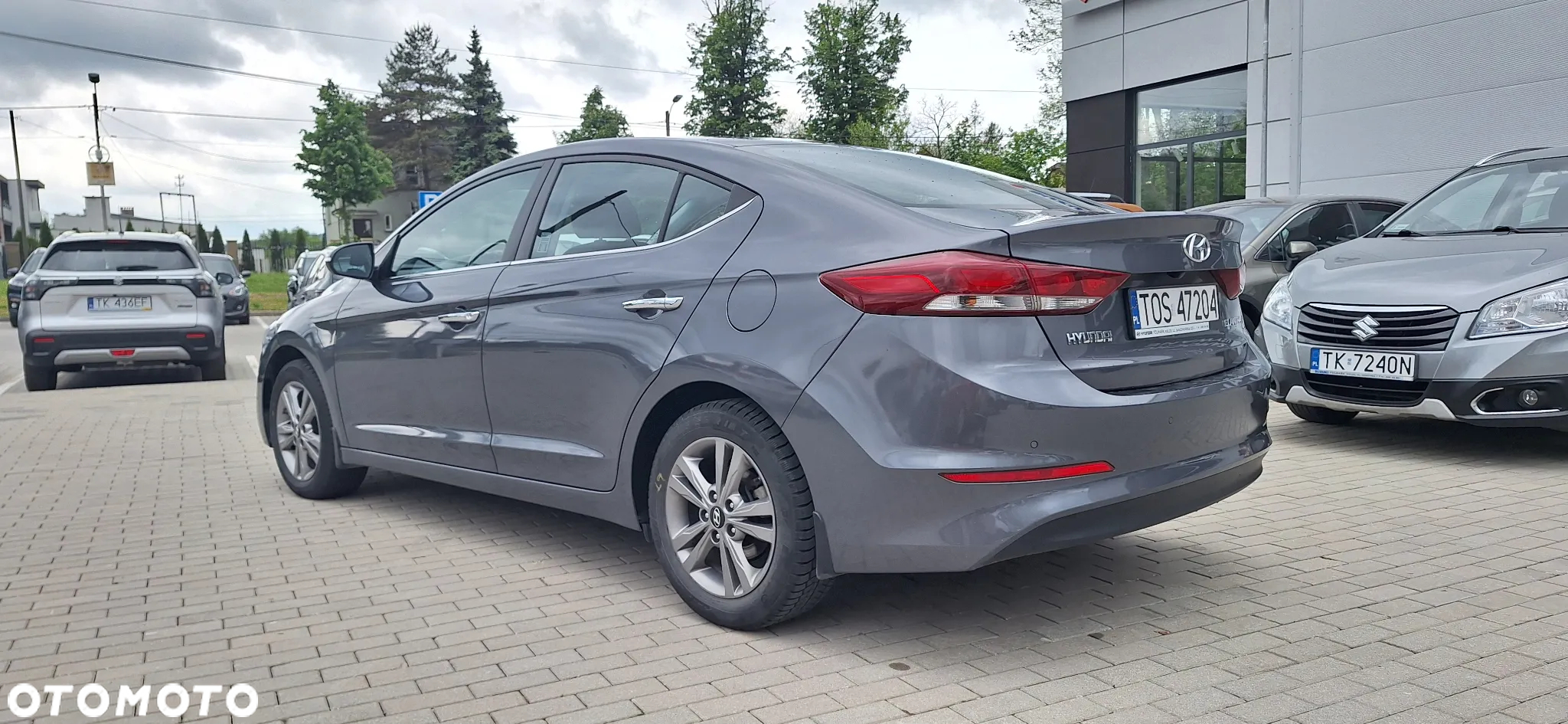 Hyundai Elantra 1.6 Comfort - 8