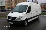 Mercedes-Benz Sprinter - 2