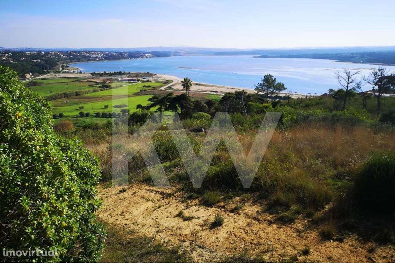 Terreno na Foz do Arelho, Costa de Prata  vista  Lagoa de Óbidos