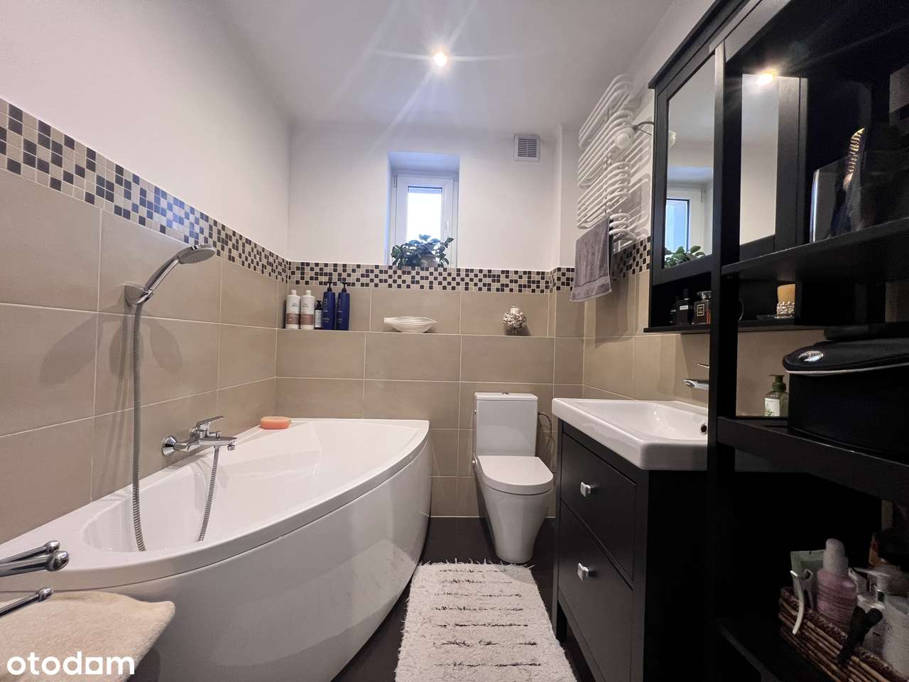 Dwupoziomowe 5 pokoi+2 balkony+ogródek+garaż-15