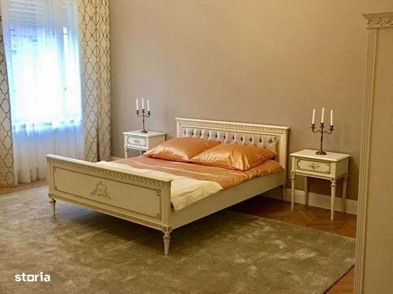 Apartament de 190 mp cu 3 camere de LUX pe Metianu Comision 0 - Imagine principală: 3/8