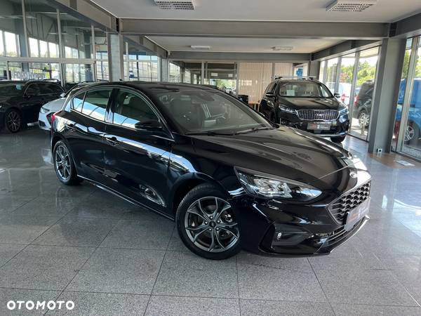 Ford Focus 1.0 EcoBoost mHEV ST-Line - 37